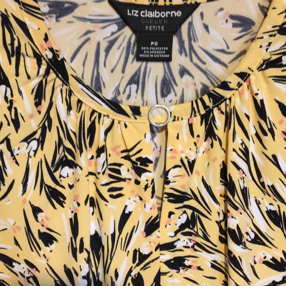 Dress shirt sleeveless - Picture 4 of 4